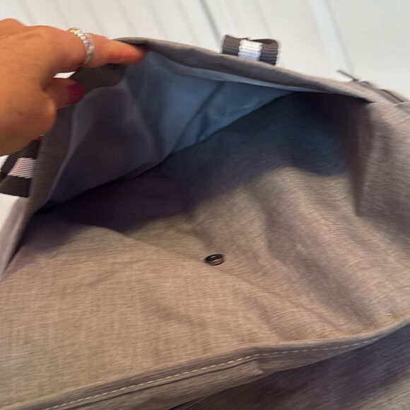 Yarwa Diaper Bag with Striped Handles - Excellent Condition - Picture 7 of 13